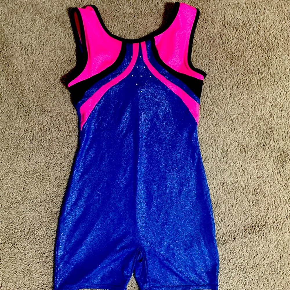 Freestyle bathing suit for kids from DANSKIN company